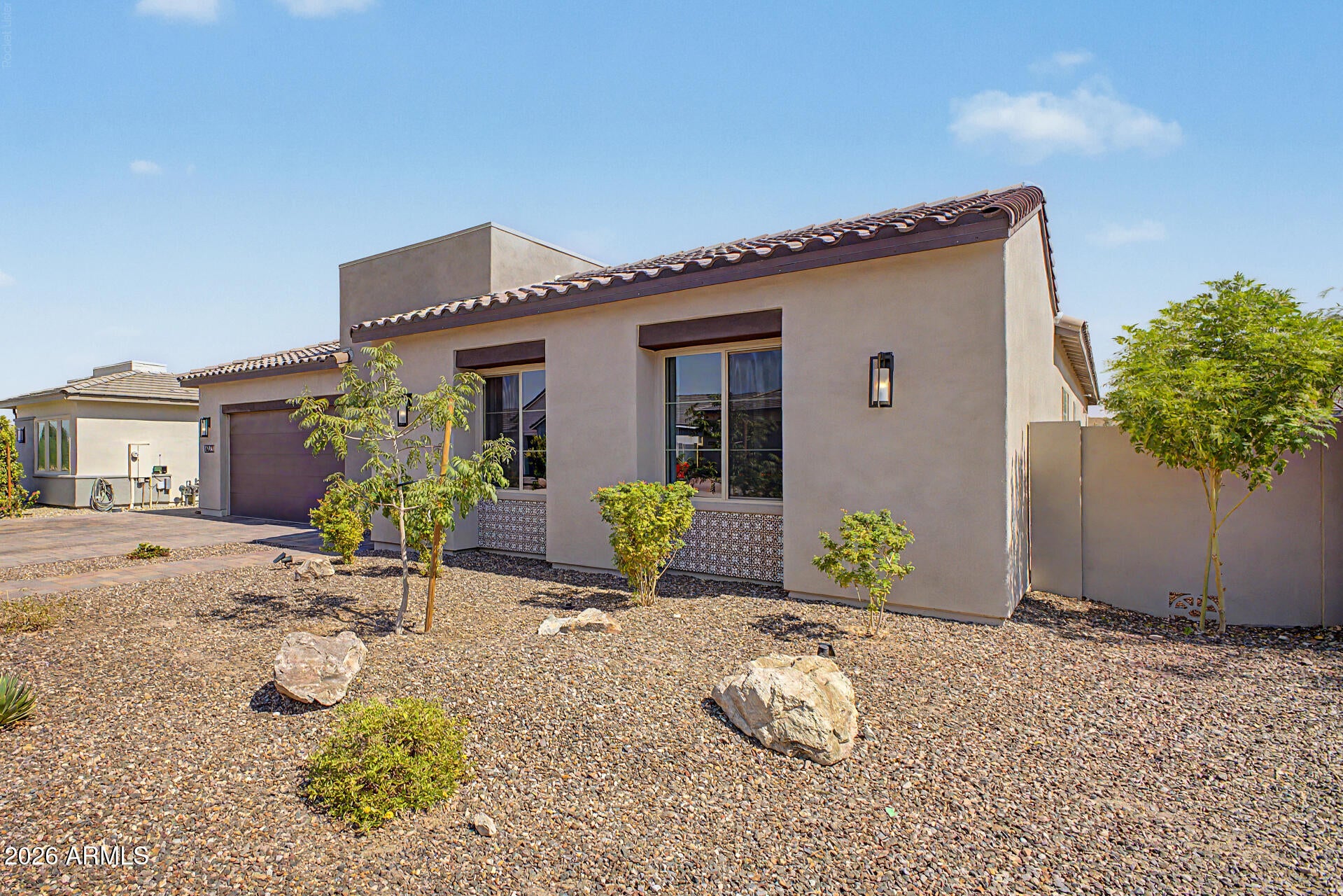 4823 W FLAT IRON Court