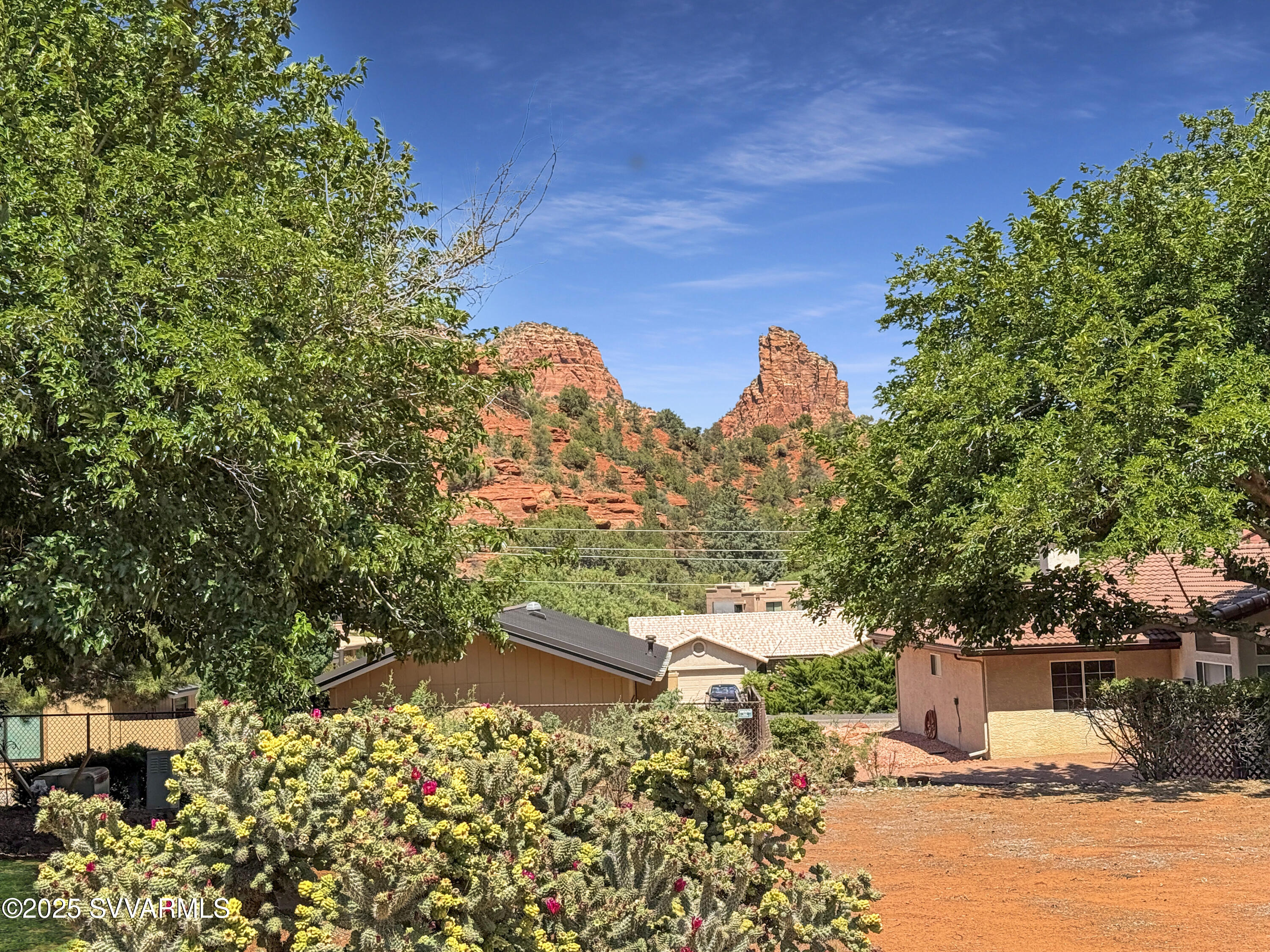 320 MONTAZONA Trail 205