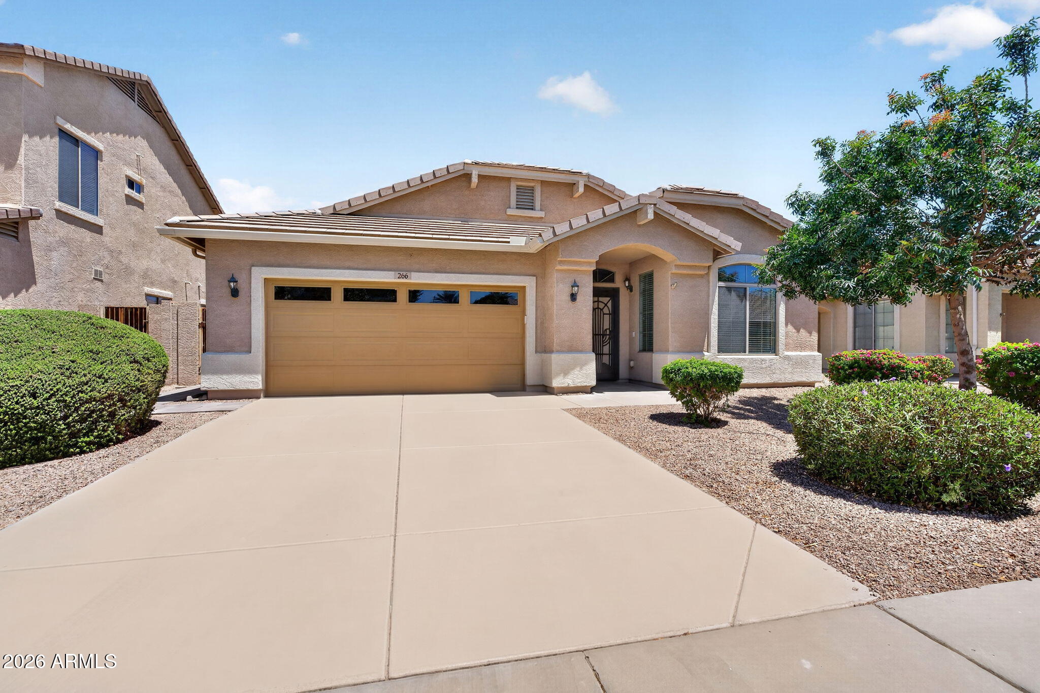 266 W SEVEN SEAS Drive