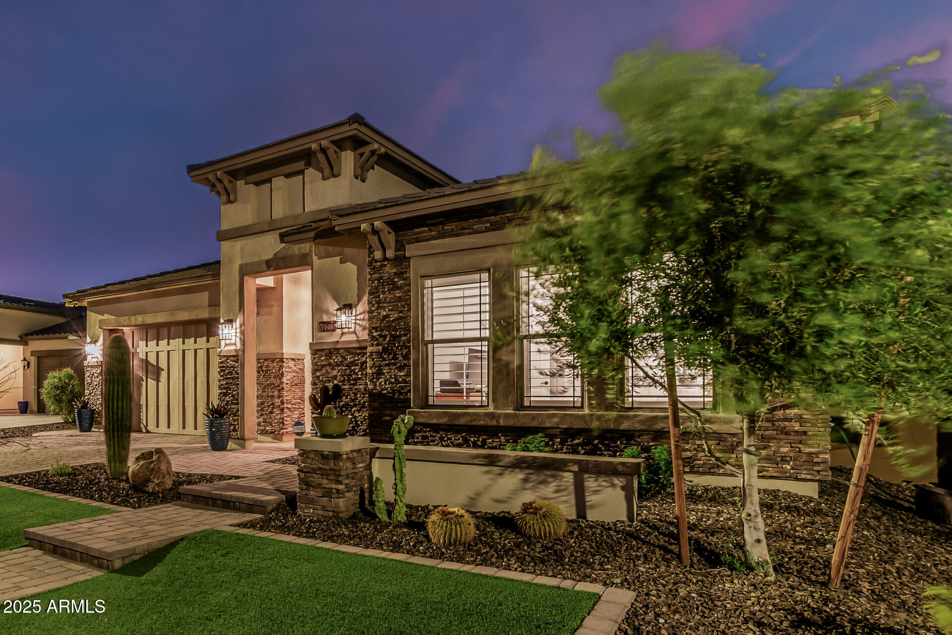 12238 W CREOSOTE Drive