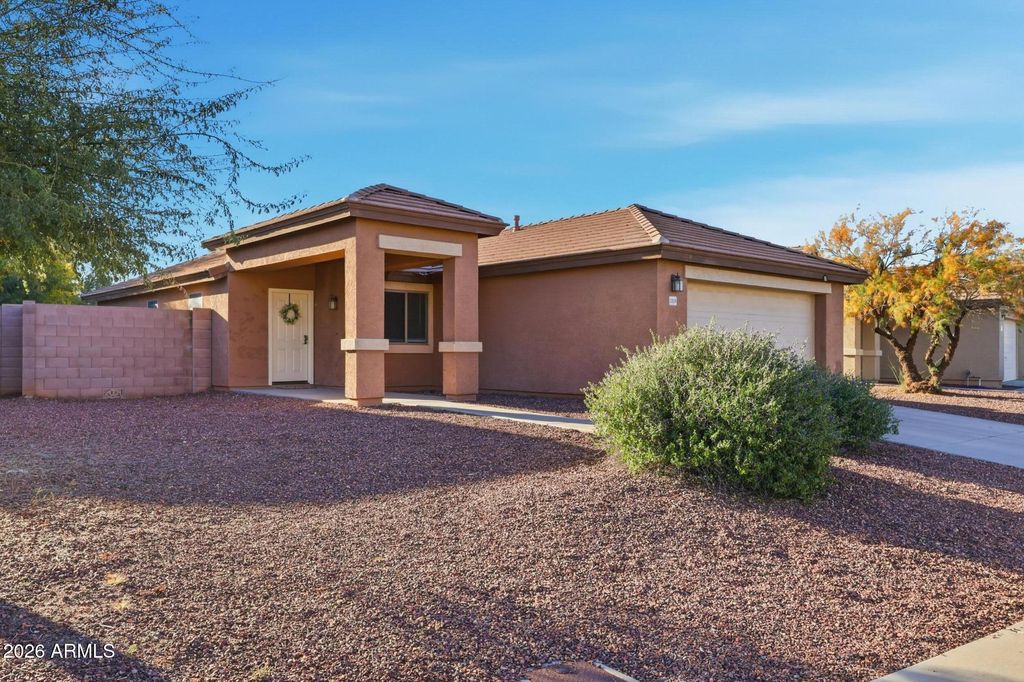 Photo of 10809 W Rio Vista Lane, Avondale, AZ 85323 (MLS # 6976025)