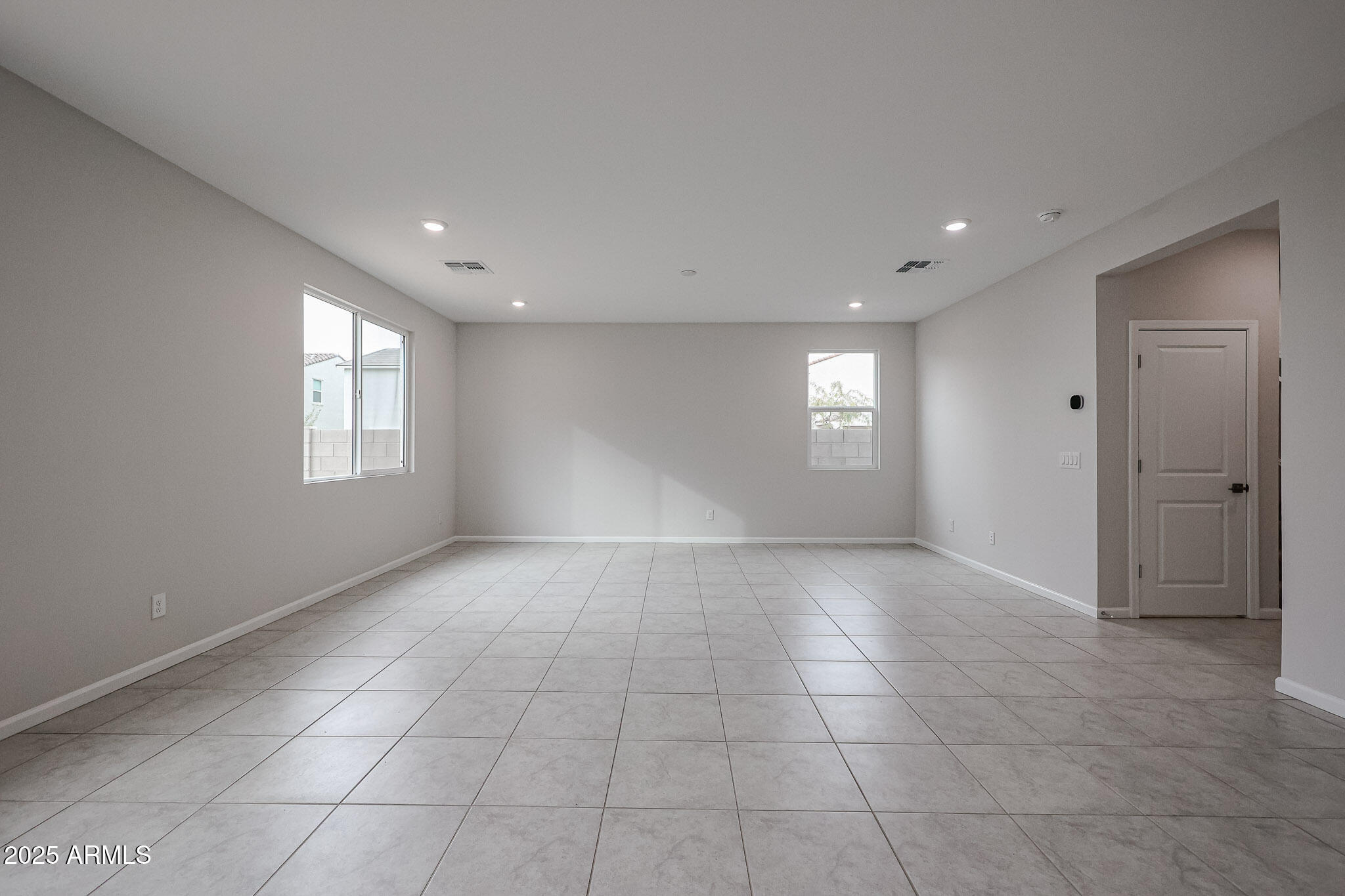 2623 E BOULDER Avenue