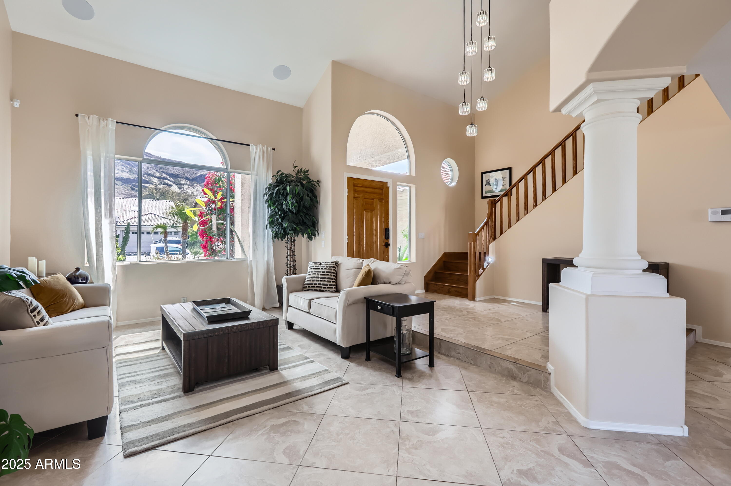 1614 E KATHLEEN Road