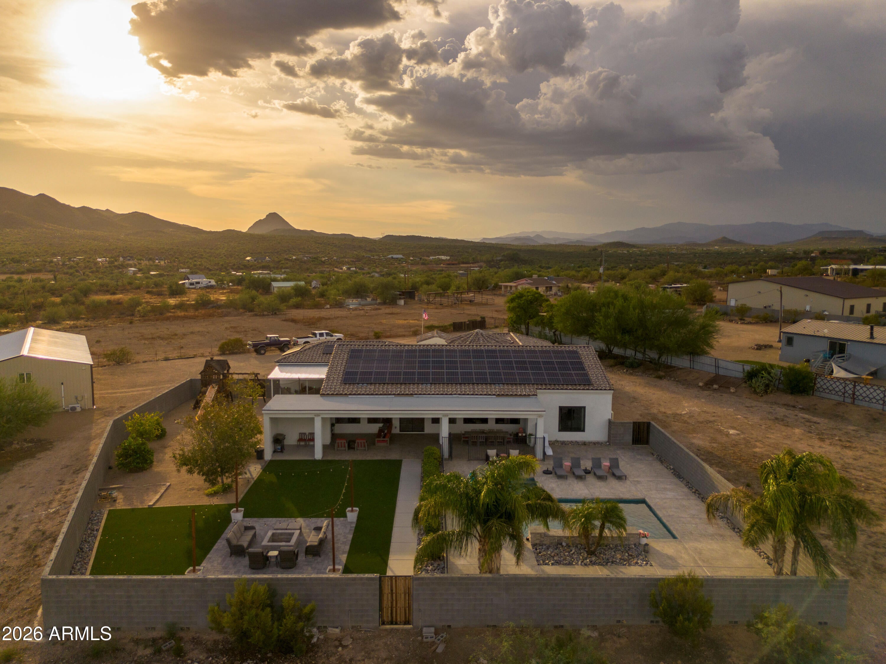 119 E Sabrosa Drive