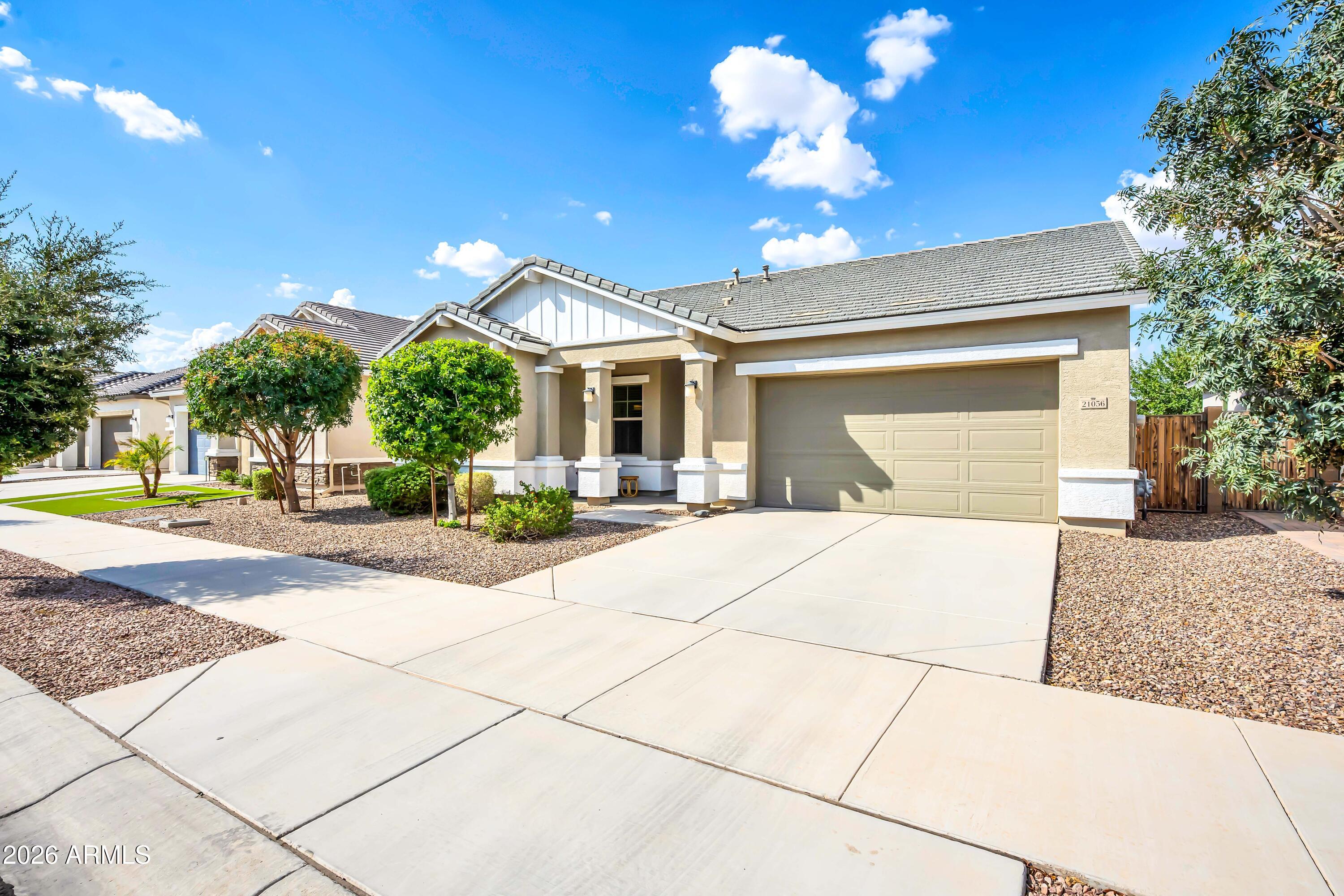 21056 E POCO CALLE --