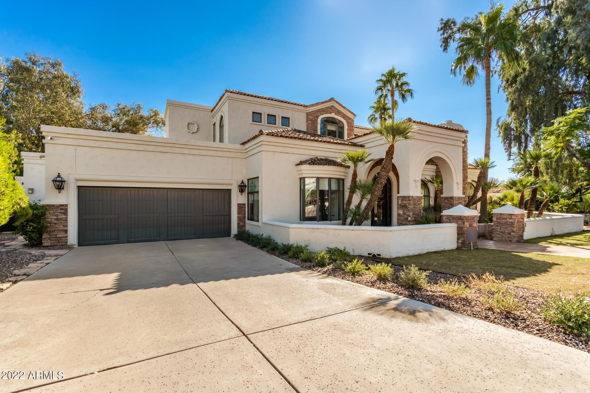 6352 E Vista Drive