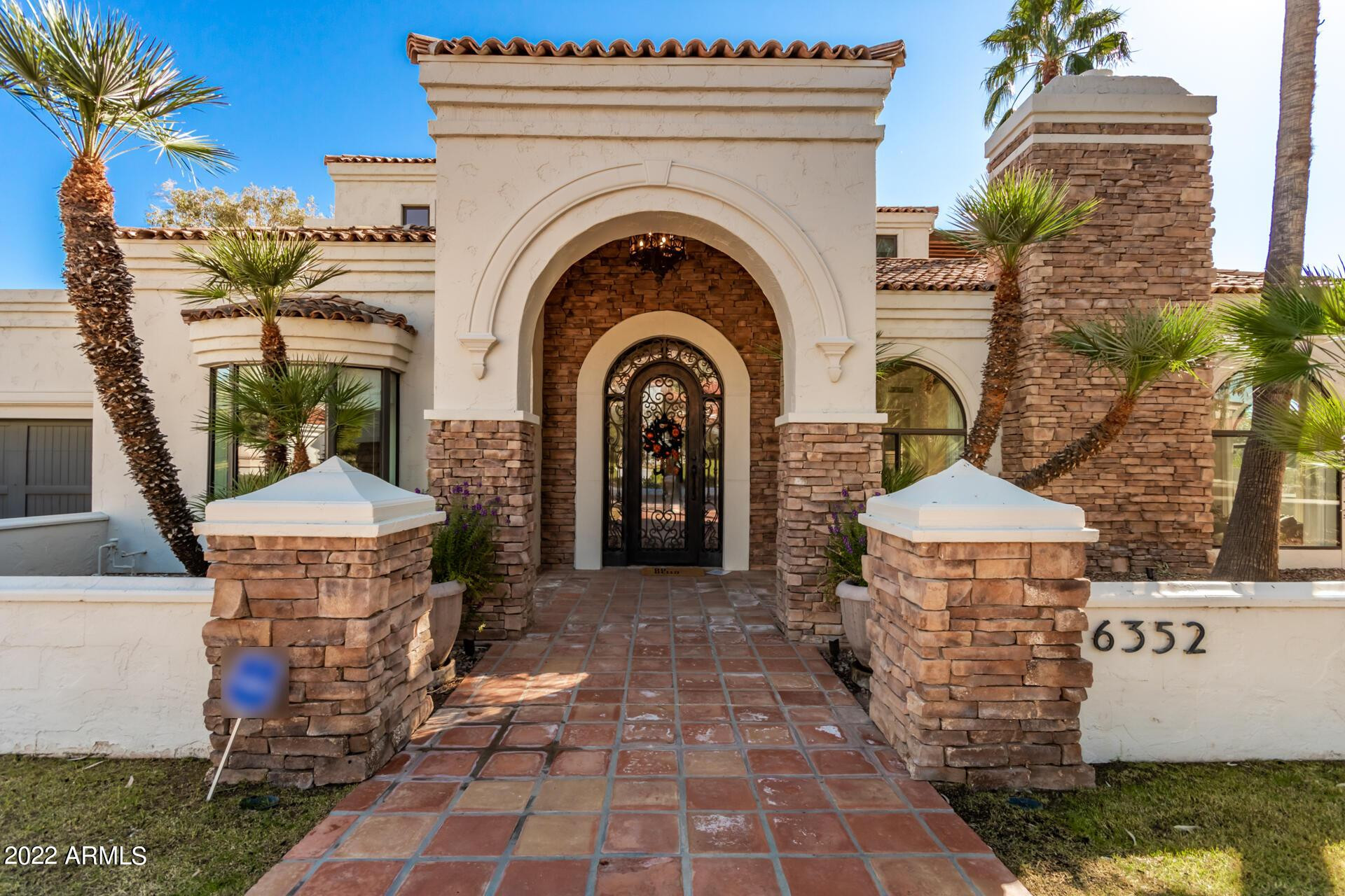 6352 E Vista Drive