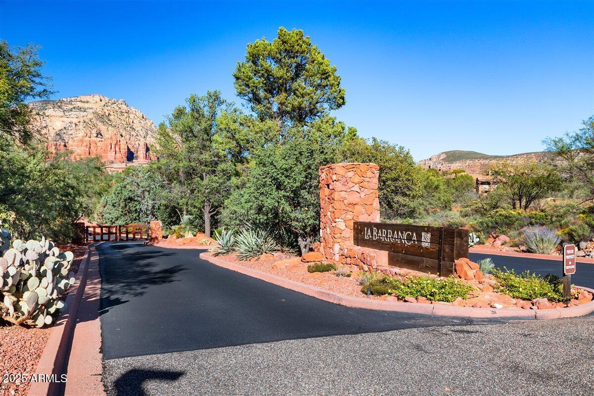 Homes for Sale in Queen Creek Arizona 2 30 HO HUM Circle 59