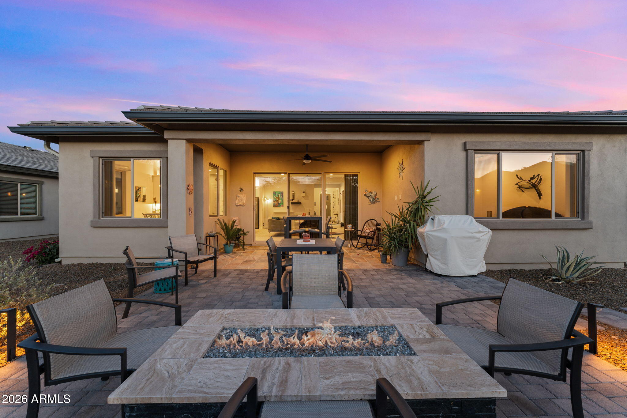 3050 Tapaderos Drive