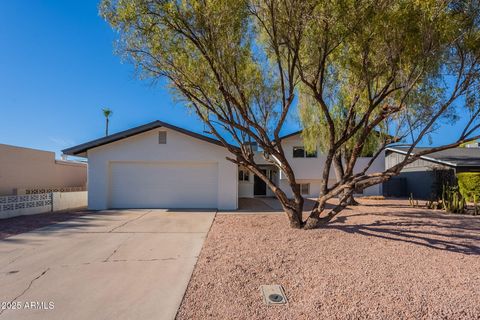 Photo of 8426 E Lincoln Drive, Scottsdale, AZ 85250 (MLS # 6901747)