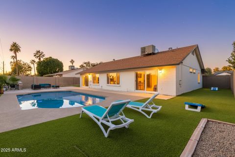 Photo of 5253 E Beck Lane, Scottsdale, AZ 85254 (MLS # 6995524)