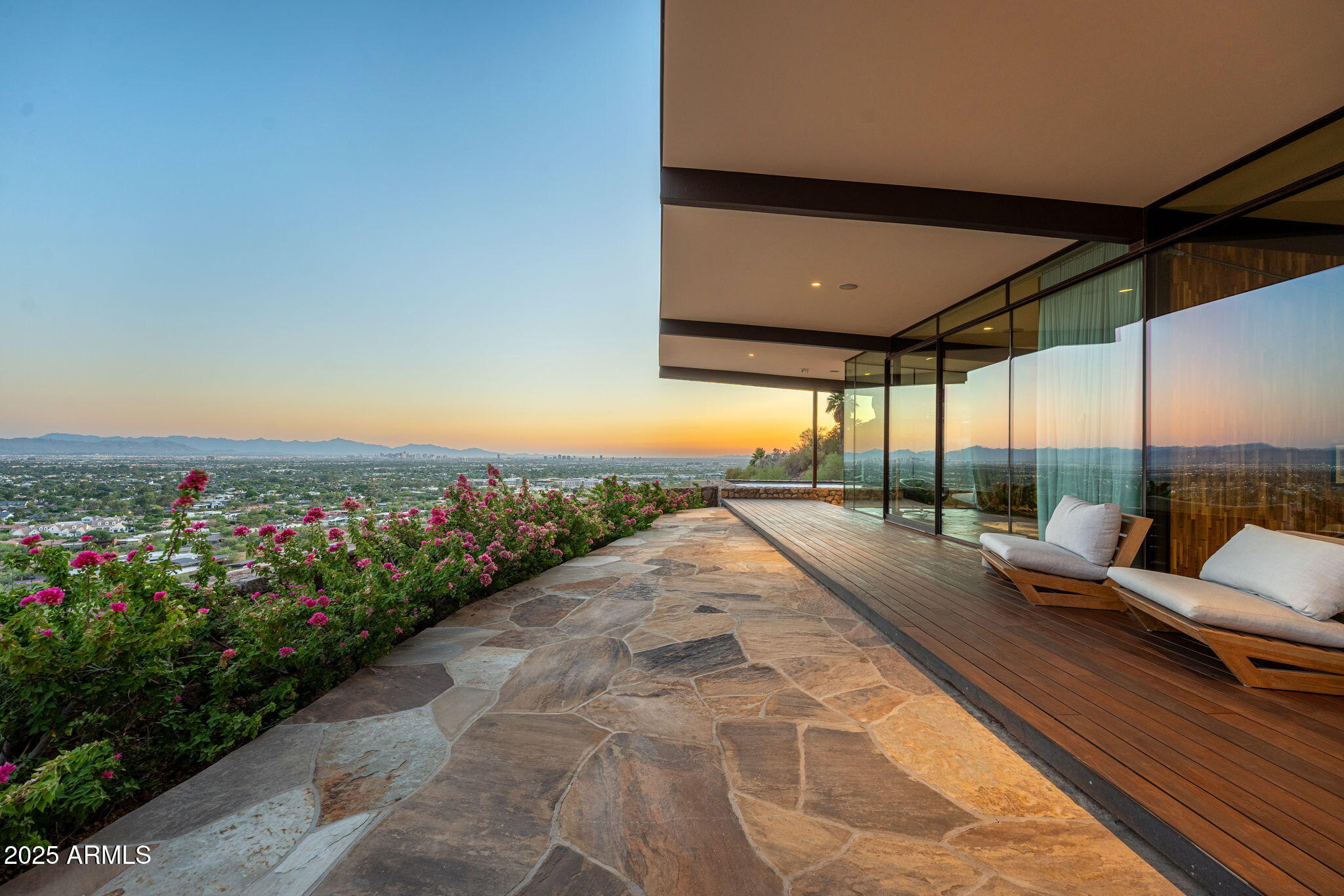 RED ROCK NORTH - Residential