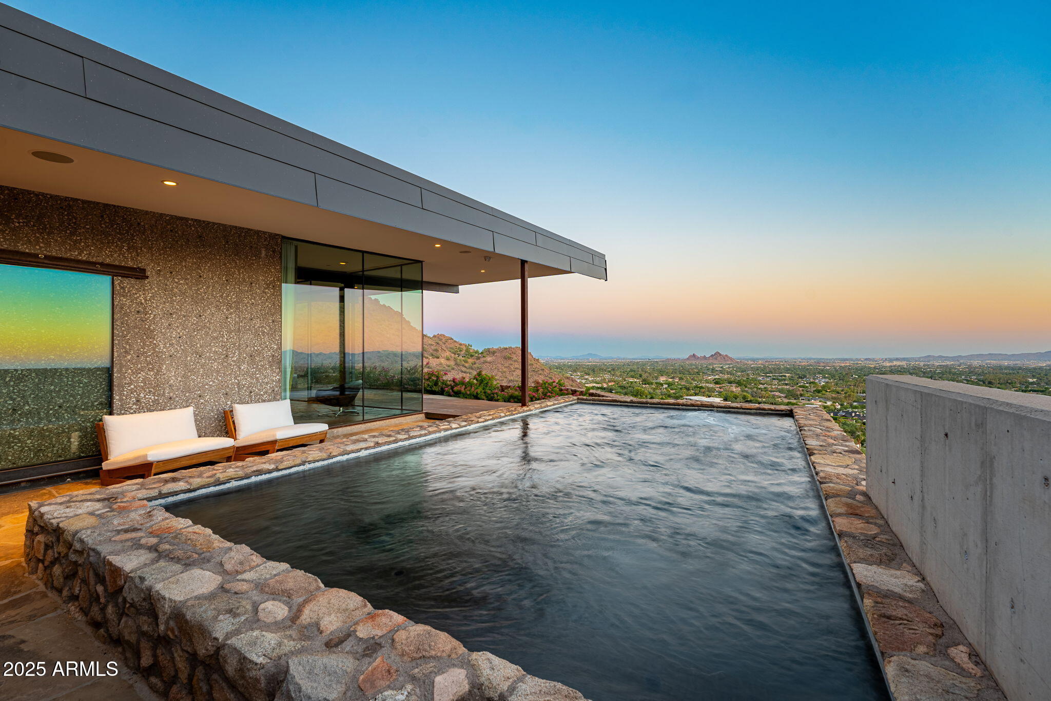 RED ROCK NORTH - Residential