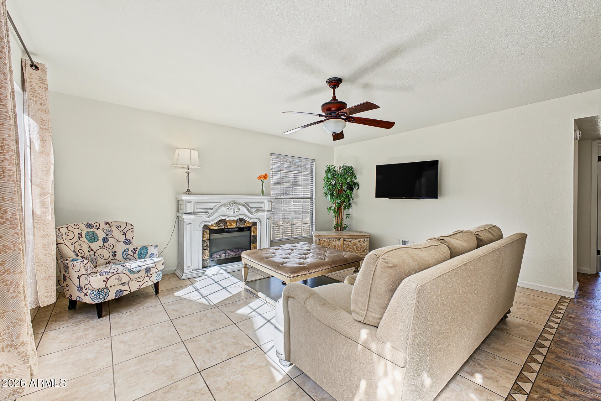 15423 N 2ND Place