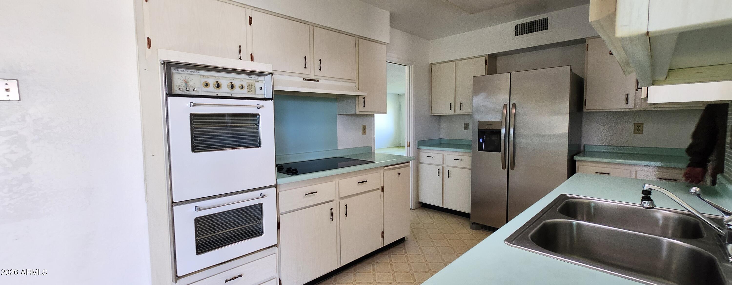 10734 W HATCHER Road