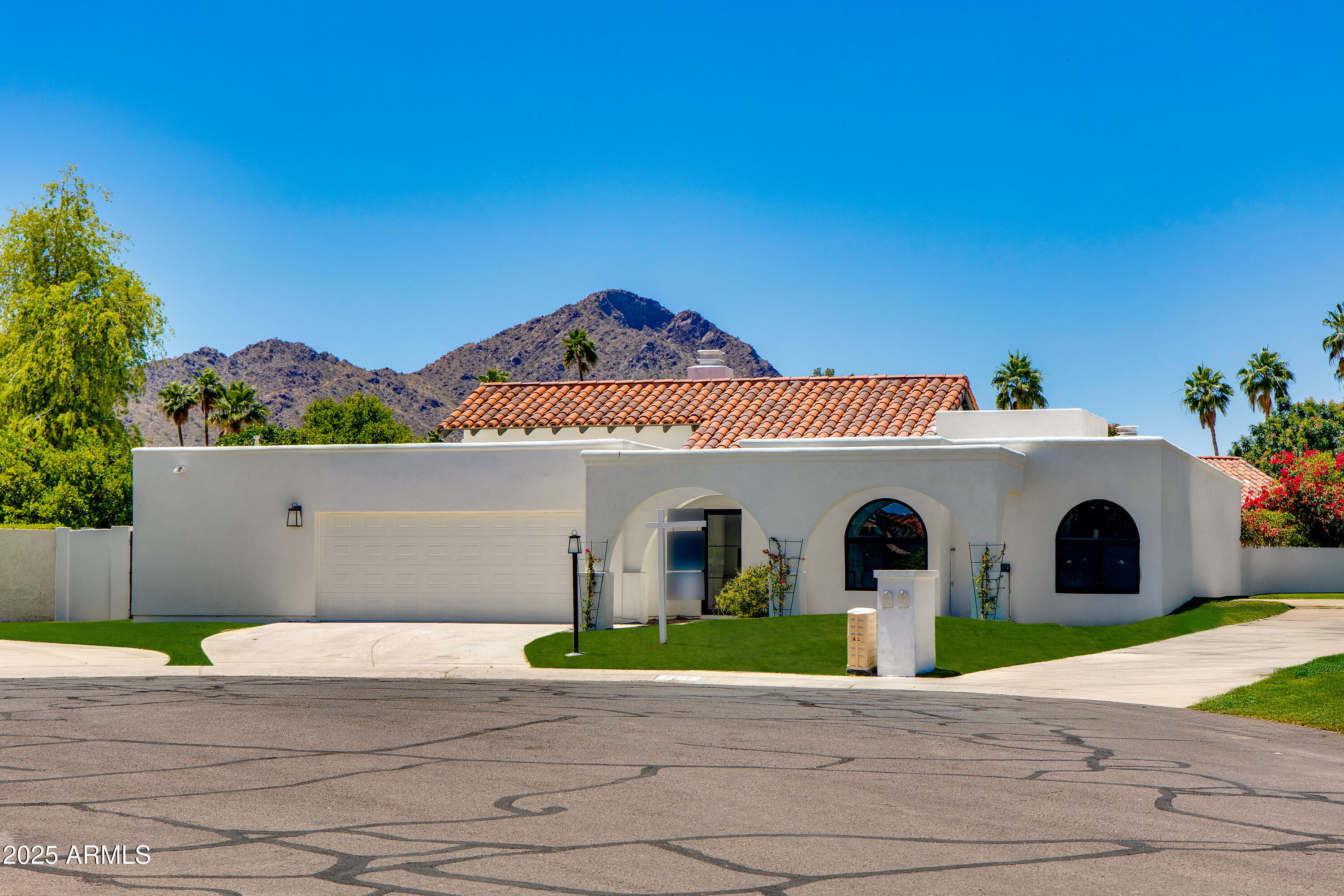 7328 E LAREDO Lane