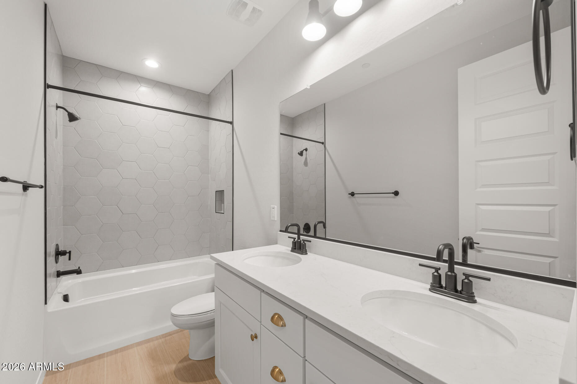 13774 W WHISPER ROCK Trail