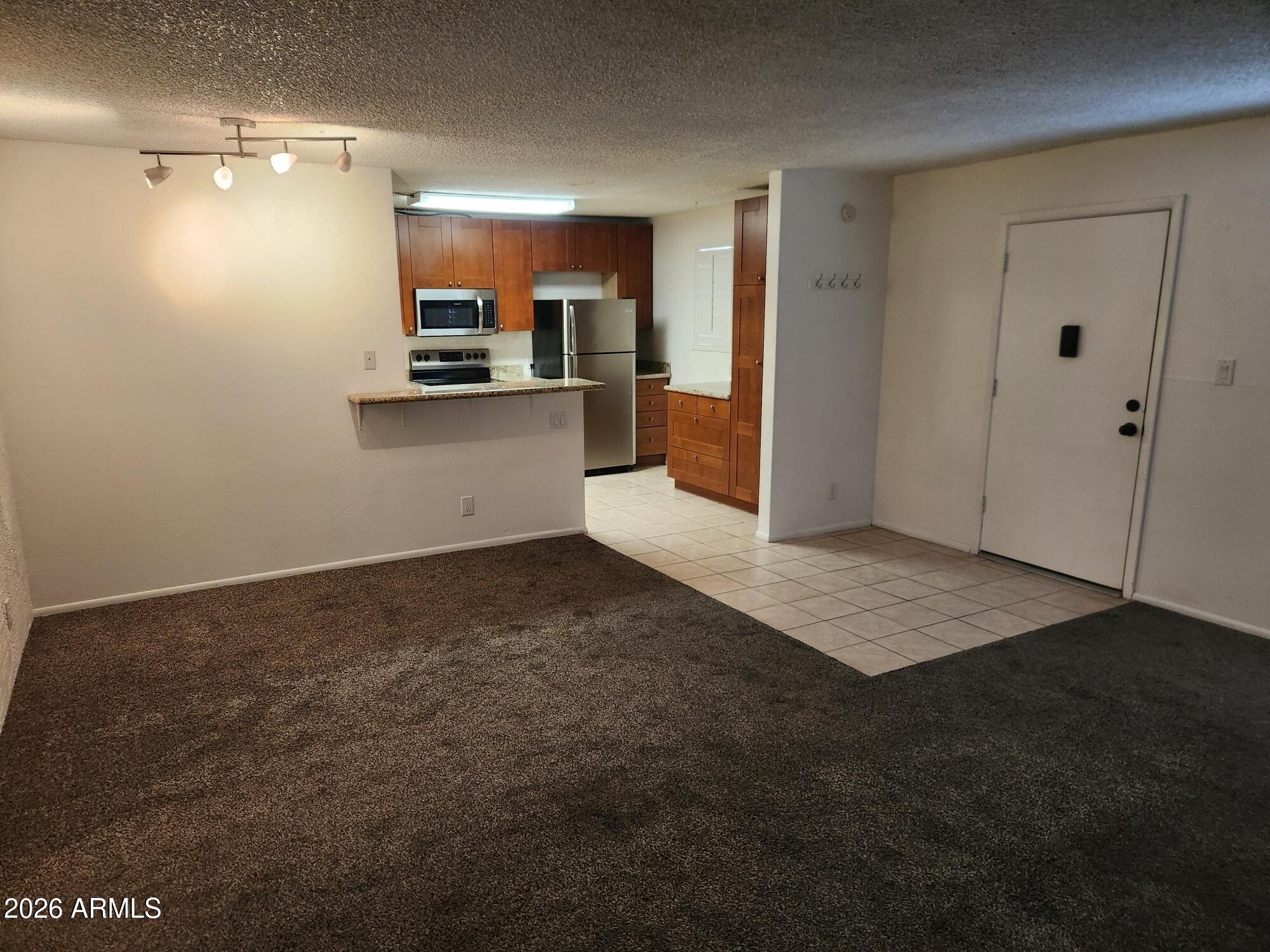 3230 E PINCHOT Avenue 3