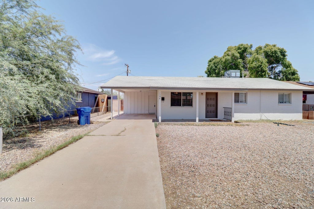 Photo of 1306 W Elna Rae Street, Tempe, AZ 85281 (MLS # 7066854)