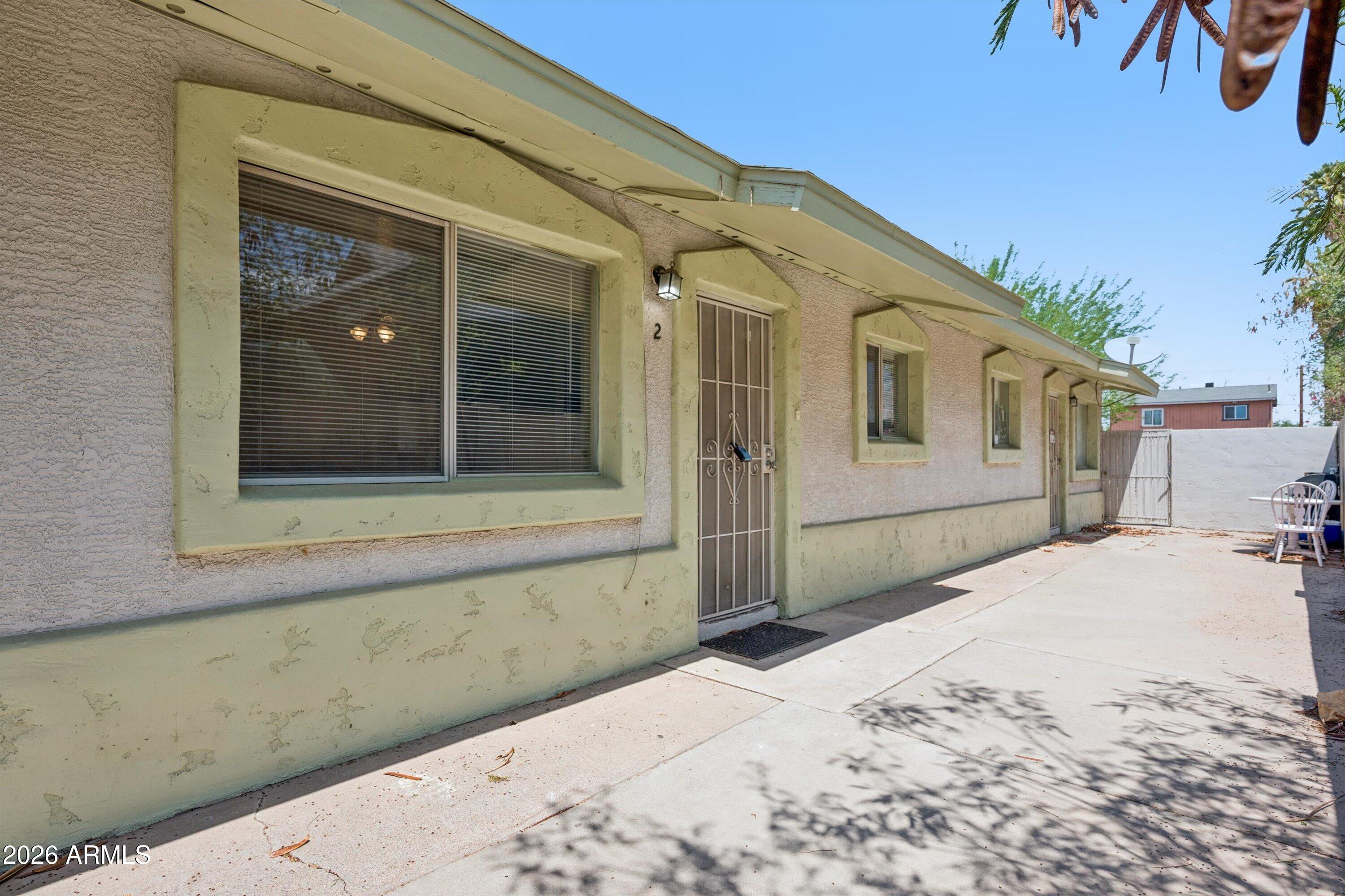 2133 W ADAMS Street 2