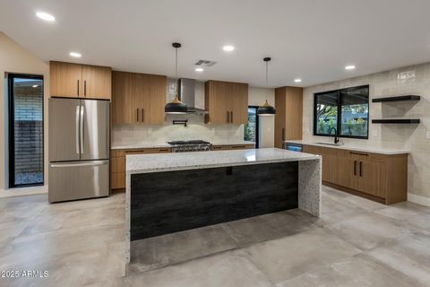MLS: 6852512