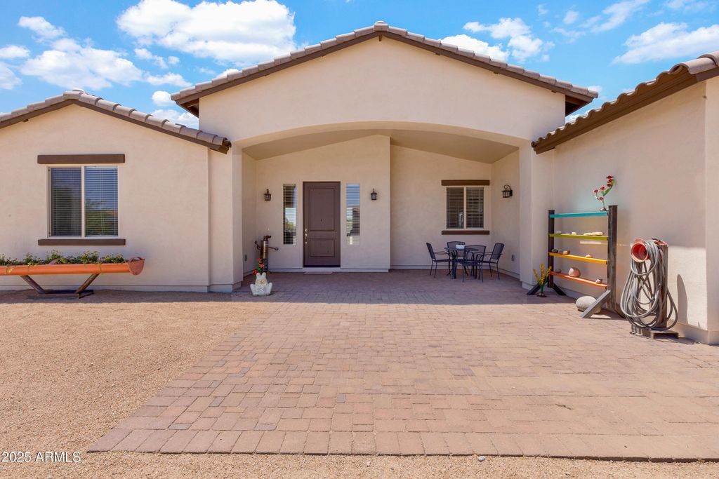 Photo of 19711 W Colter Street, Litchfield Park, AZ 85340 (MLS # 6883812)