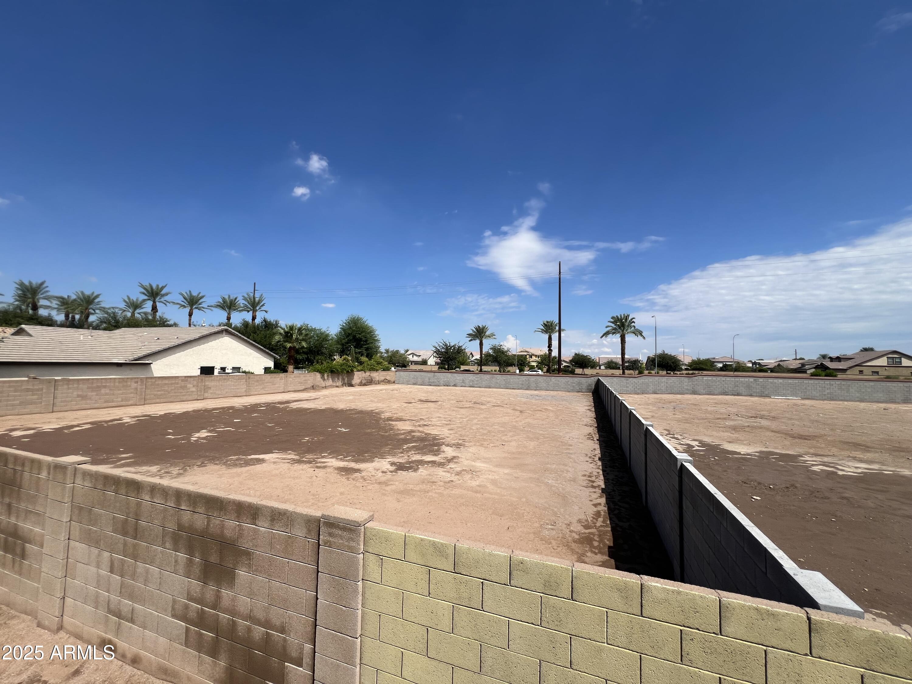 1936 E DERRINGER Way 1