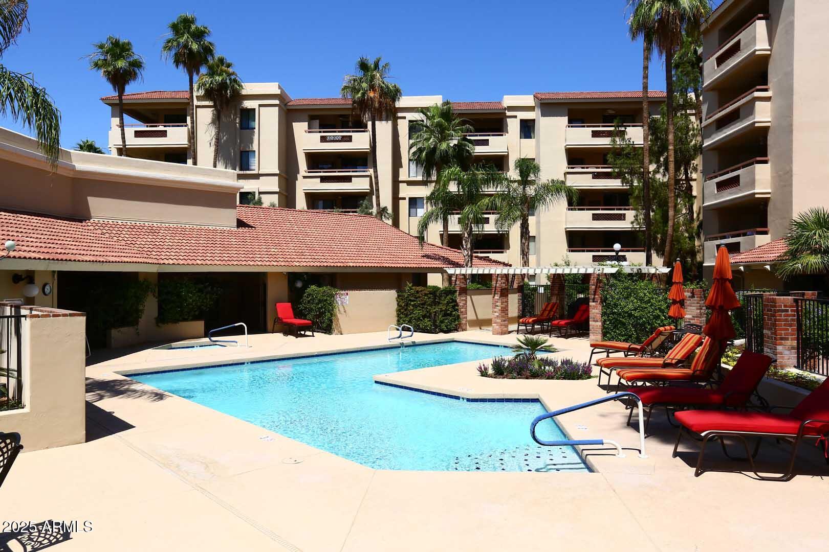 4200 N Miller Road 508