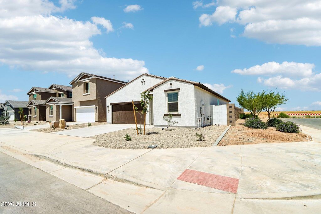 Photo of 47624 W Moeller Road, Maricopa, AZ 85139 (MLS # 7002875)
