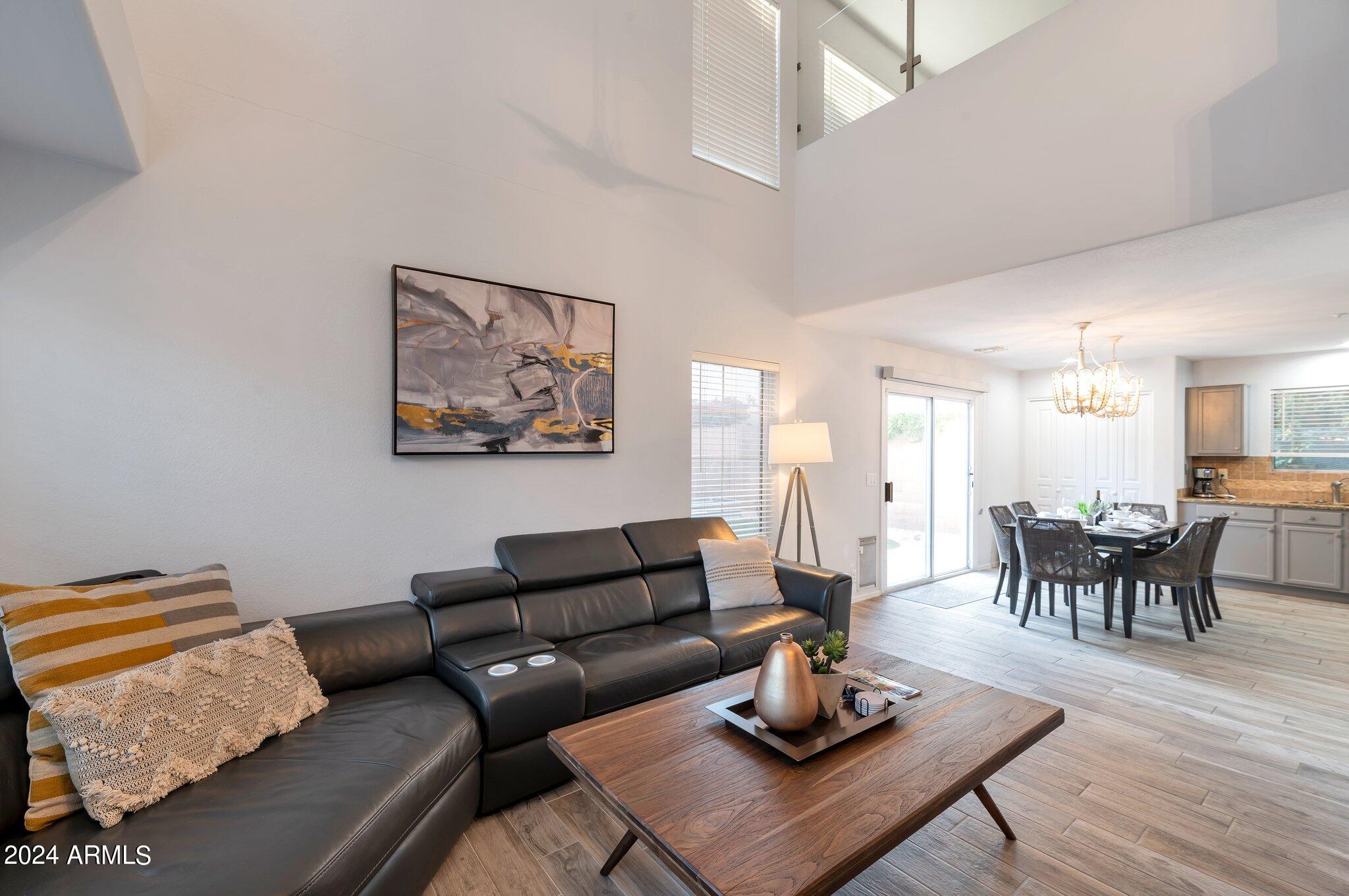 15550 N FRANK LLOYD WRIGHT Boulevard 1085