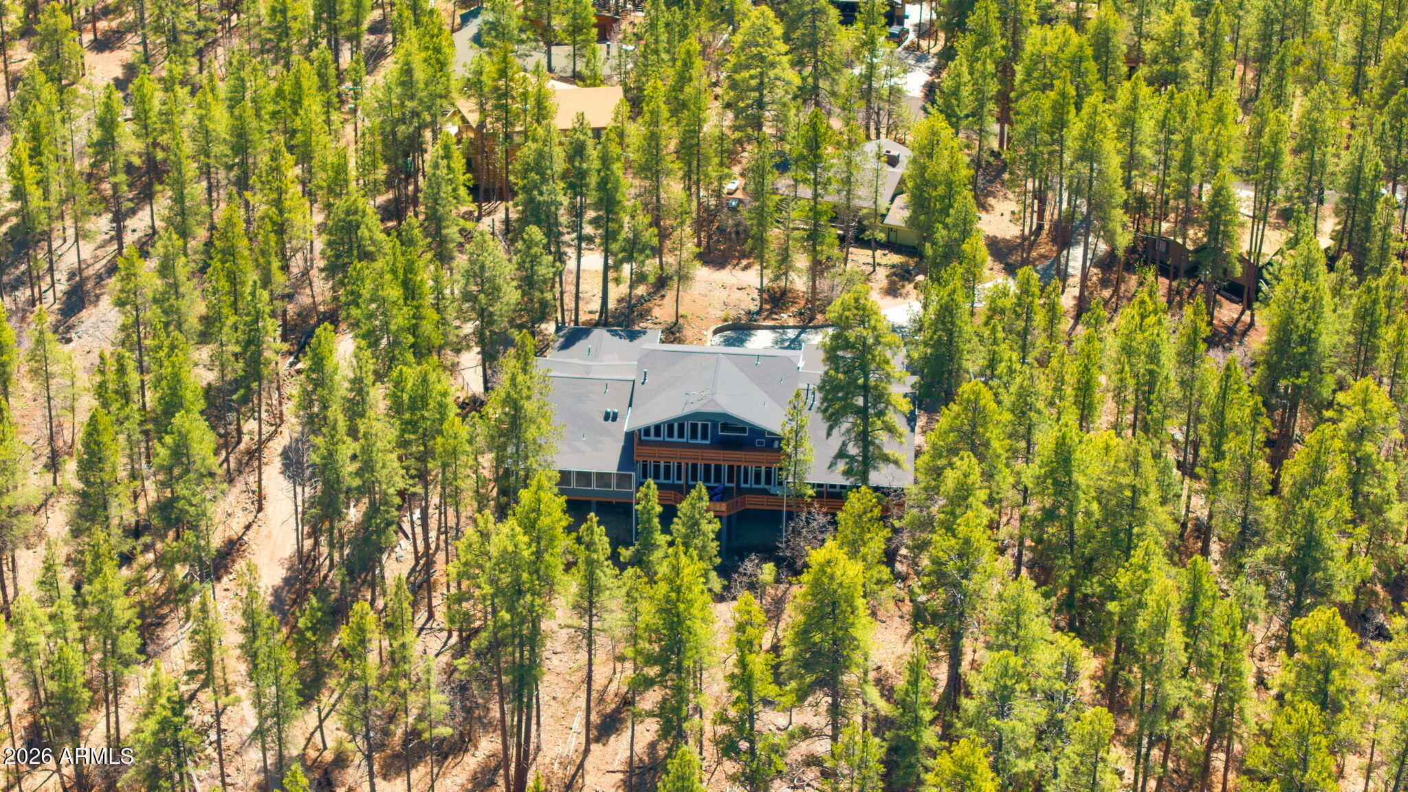 PINEWOOD 12 - Residential