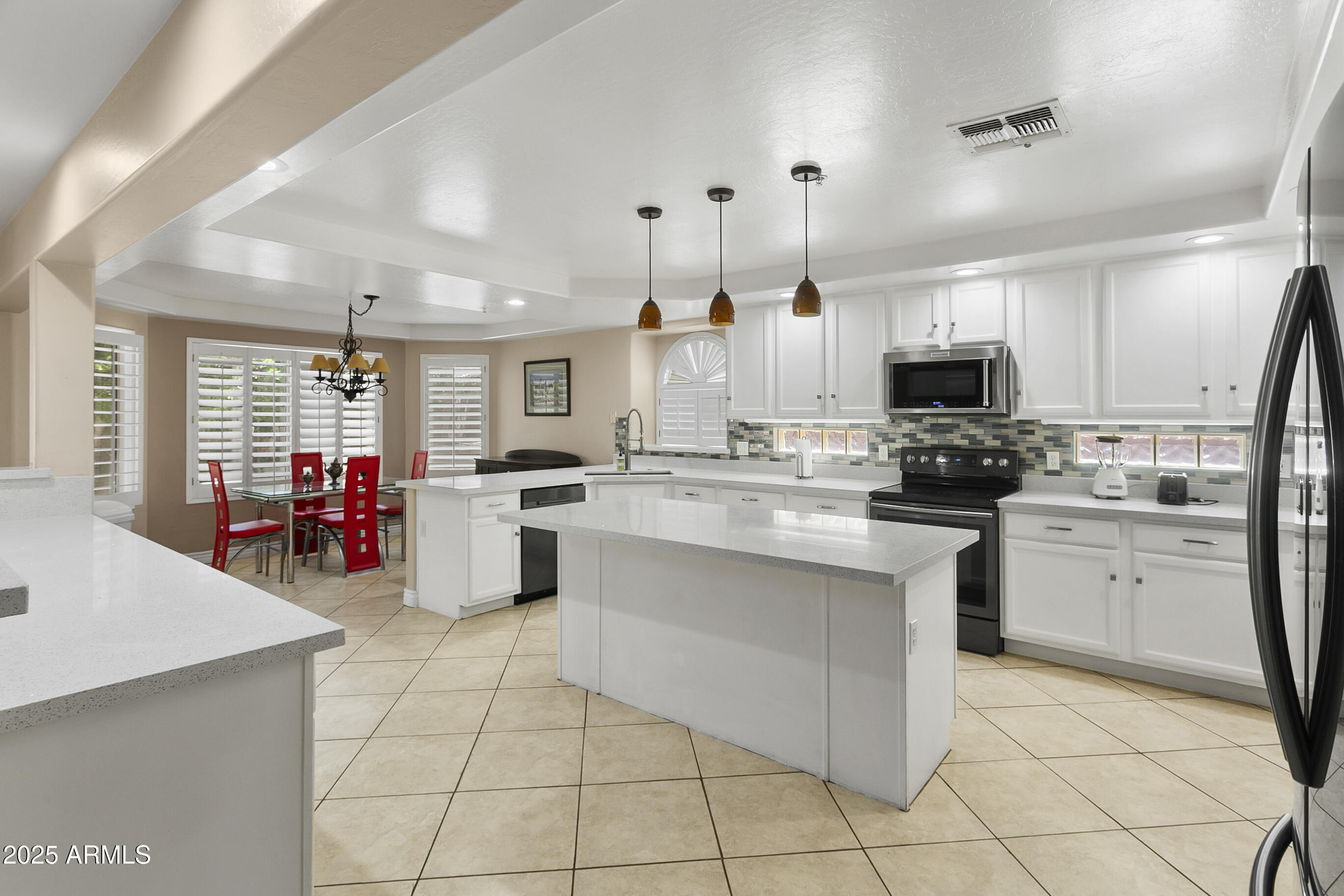 7340 W BRONCO Trail