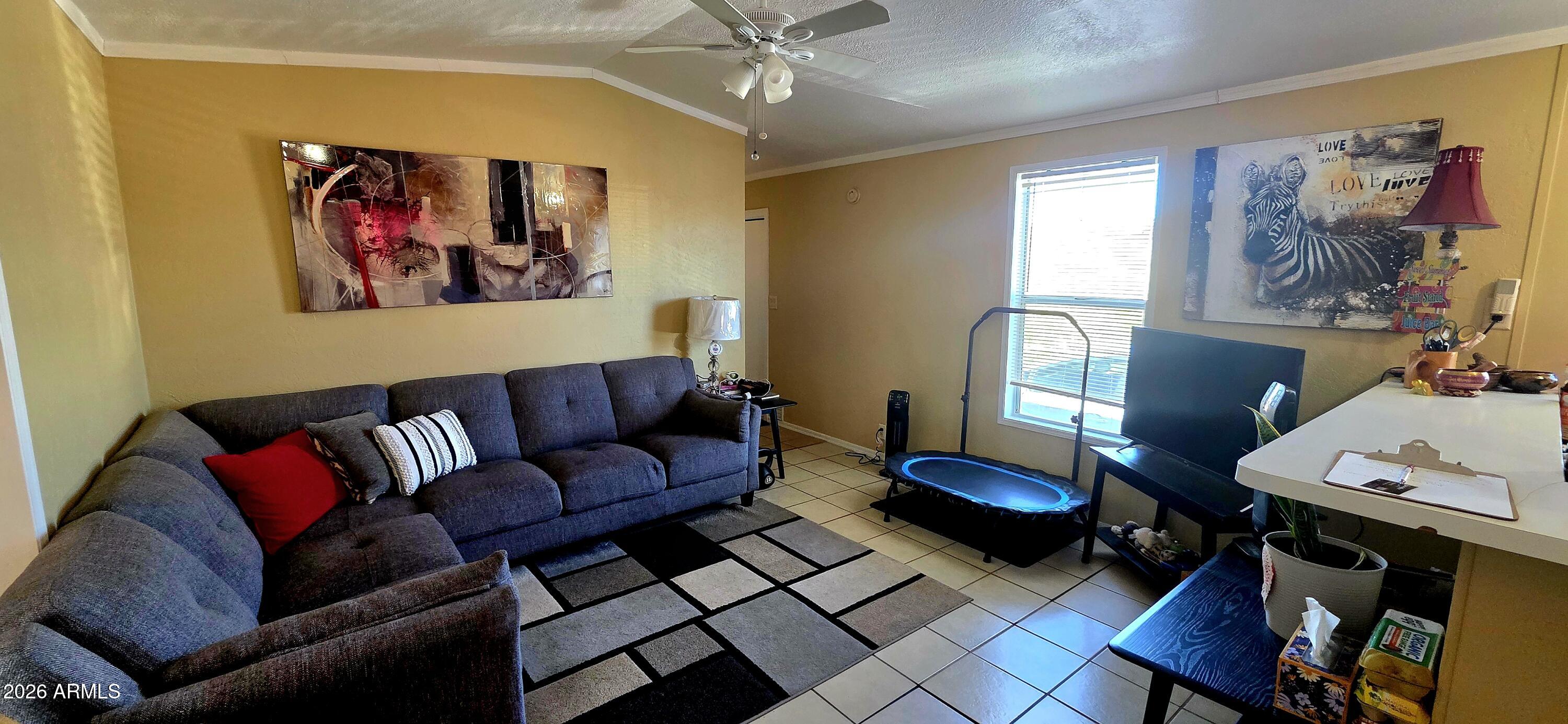 1324 N Saddleback Circle