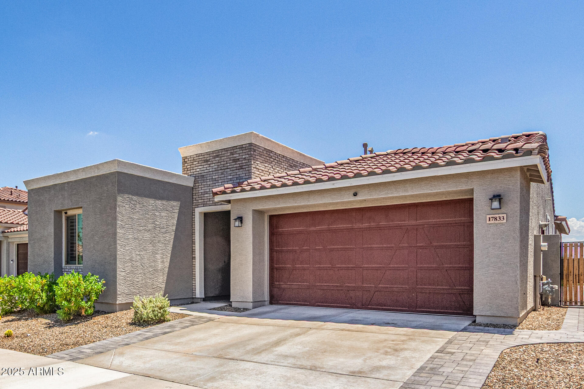 17833 W SAPIUM Way