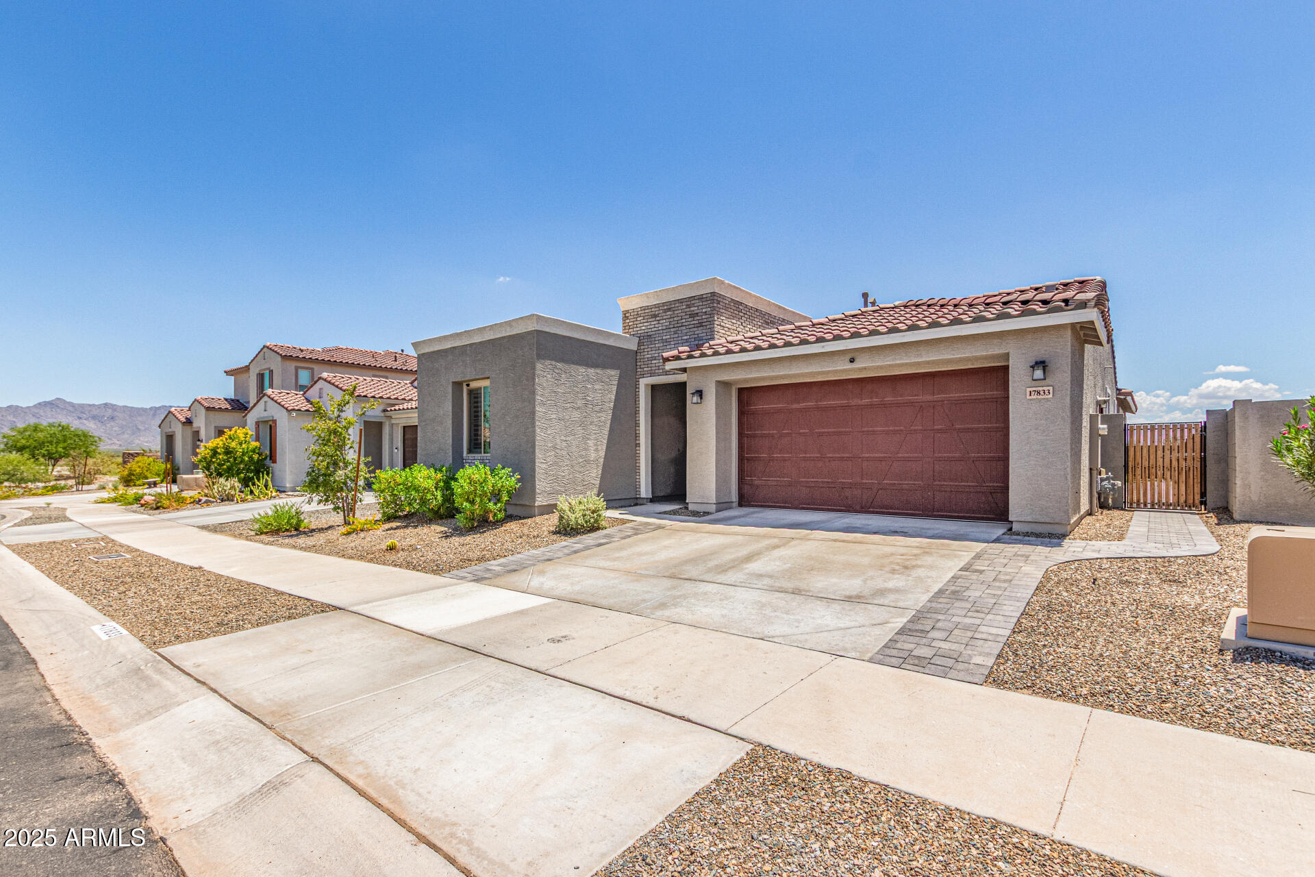 17833 W SAPIUM Way