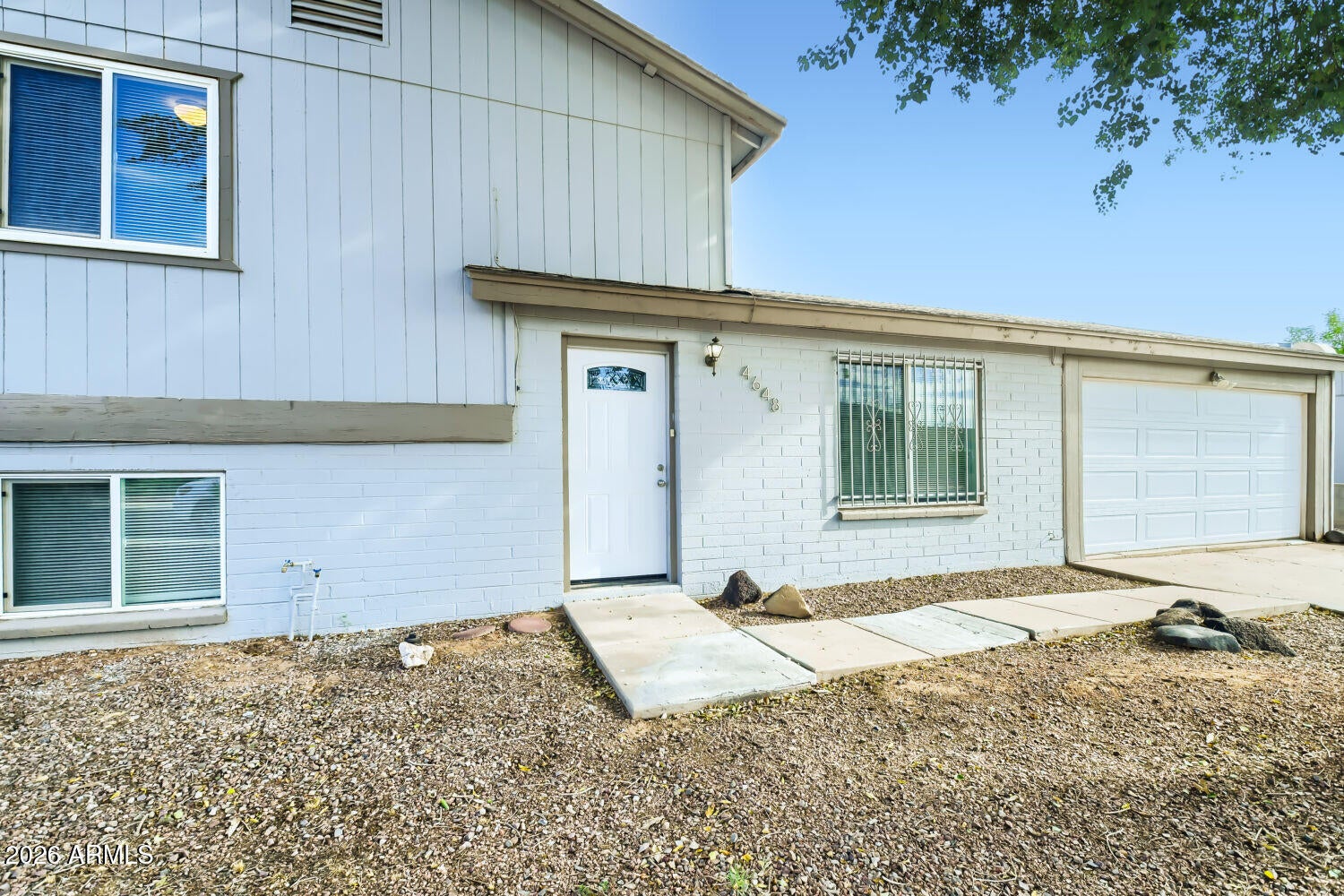 4648 E ALTA VISTA Road