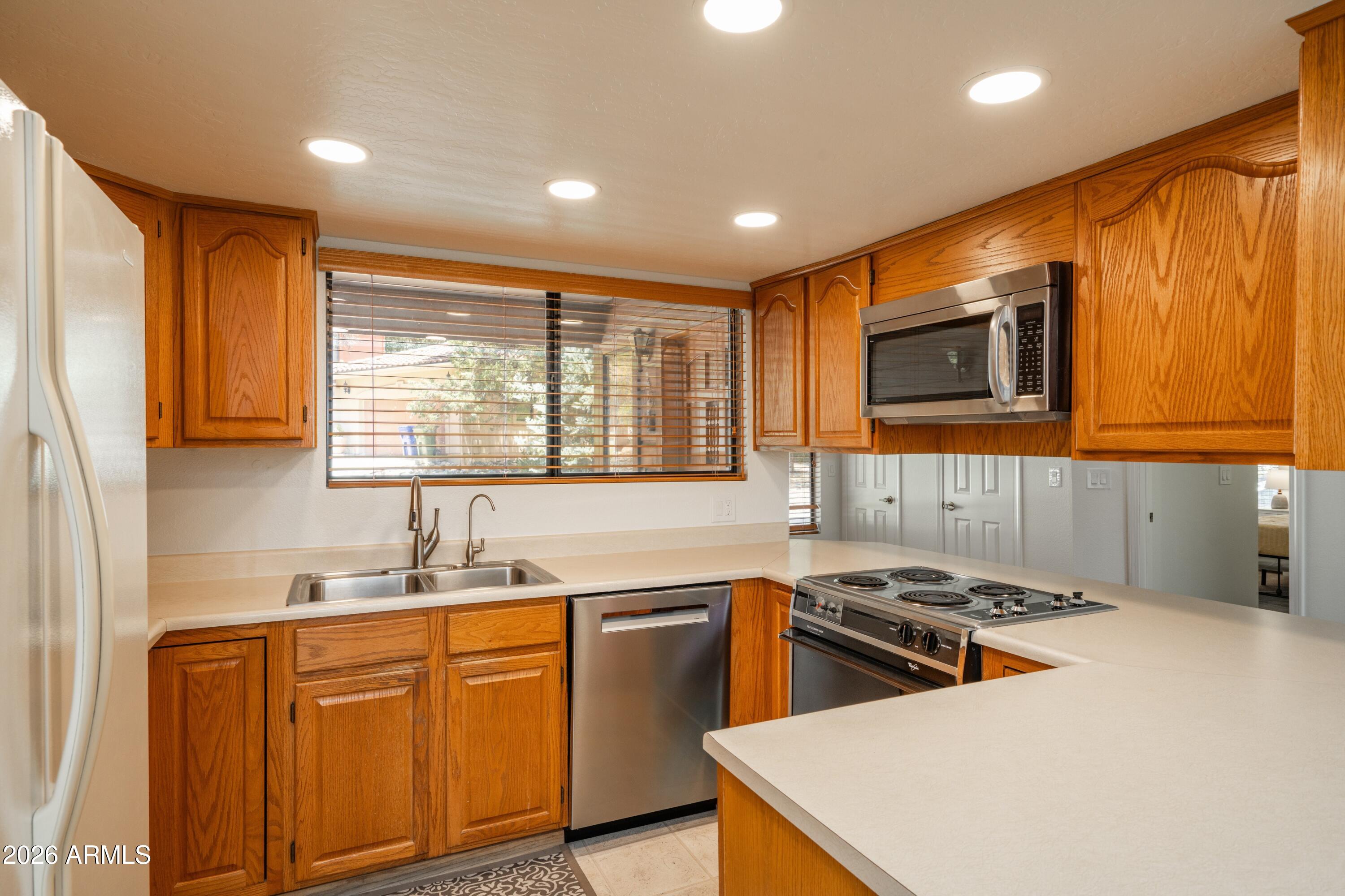 1285 Coyote Road