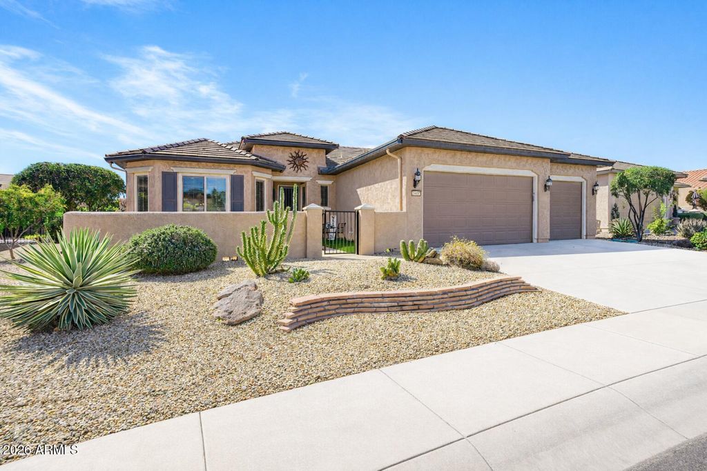 Photo of 26657 W Mohawk Lane, Buckeye, AZ 85396 (MLS # 6989373)