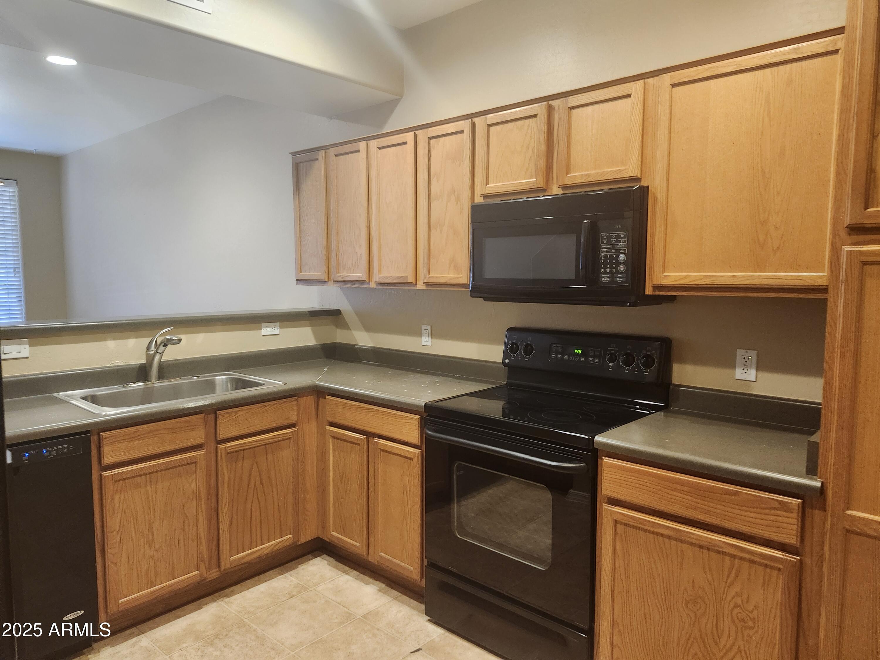 21655 N 36th Avenue Unit 132