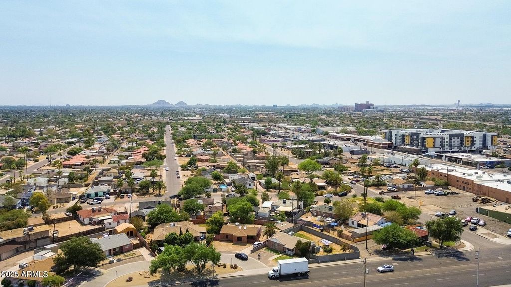 Photo of 15501560 E Coronado Road #-, Phoenix, AZ 85006 (MLS # 6957103)