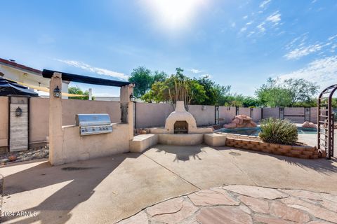 A home in Cave Creek