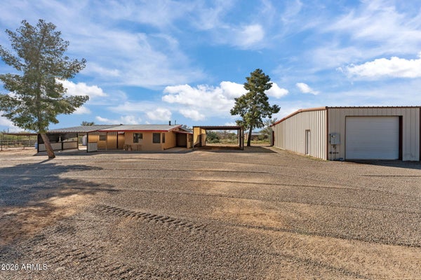 22905 W RANCH RD, CONGRESS, AZ 85332 - Image f94e173c0dffbe61df4319b7e3ba5cea/3875829577