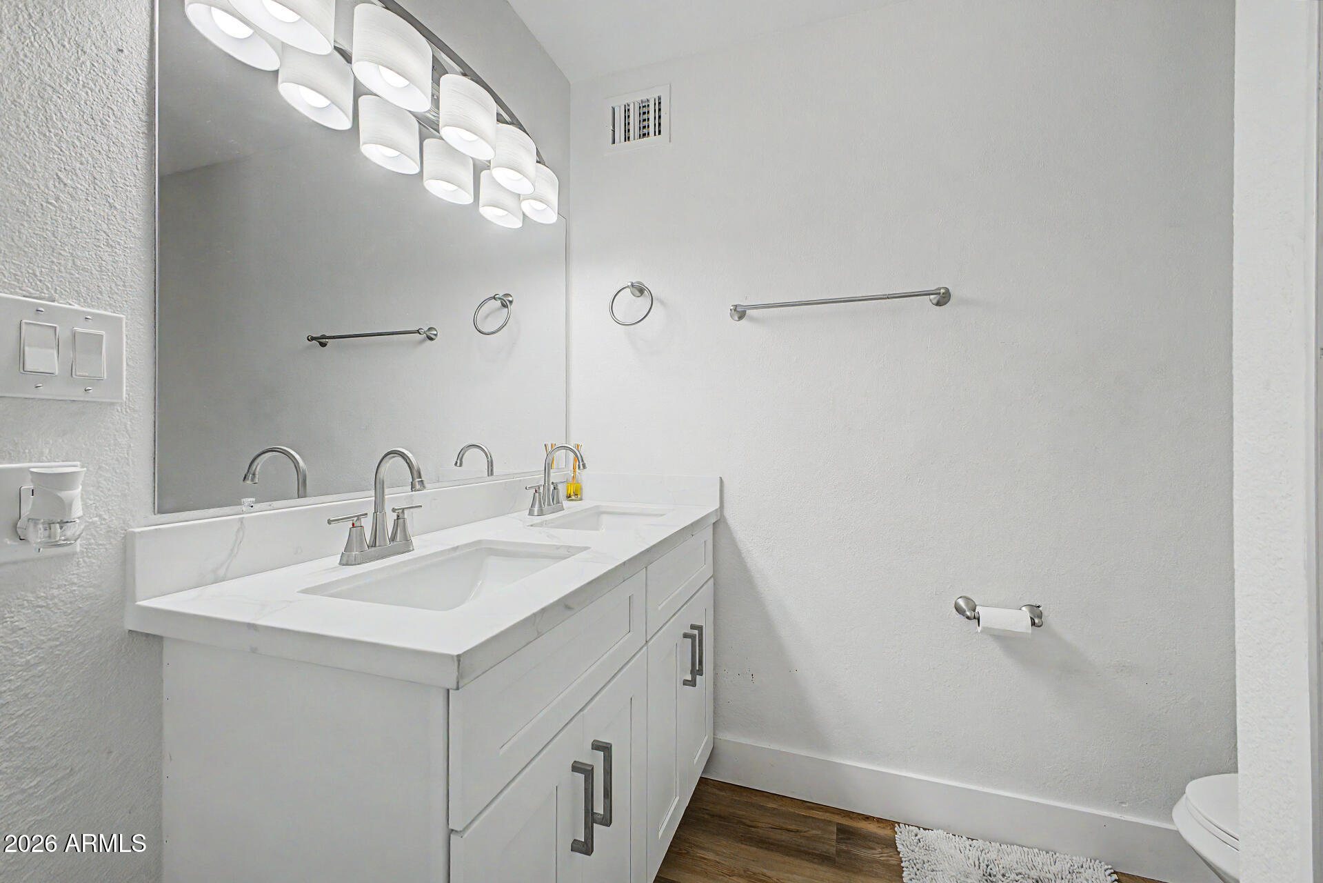 NORTHRIDGE MANOR - Residential
