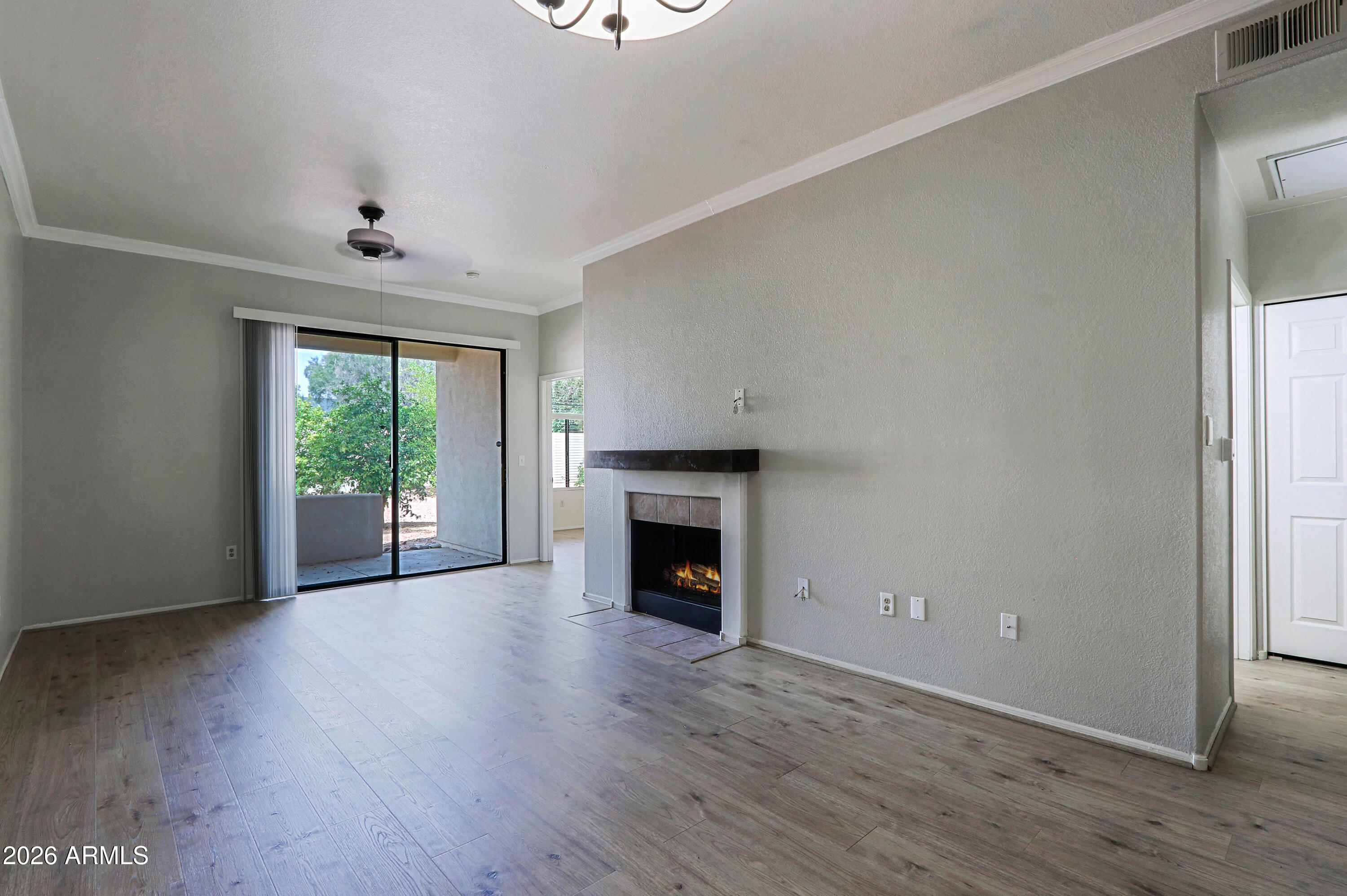 750 E NORTHERN Avenue 1113