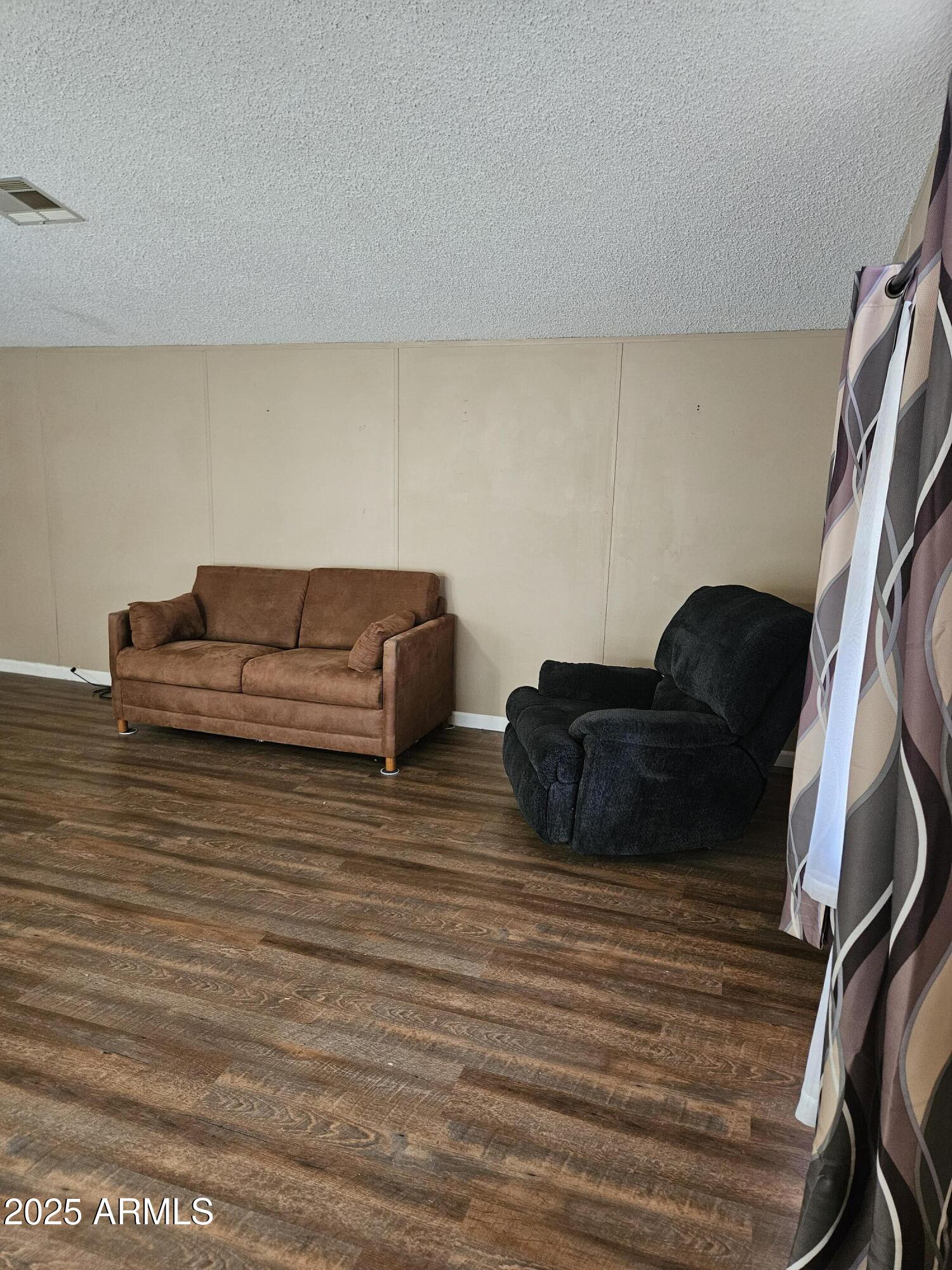 698 S Deer Creek Lane