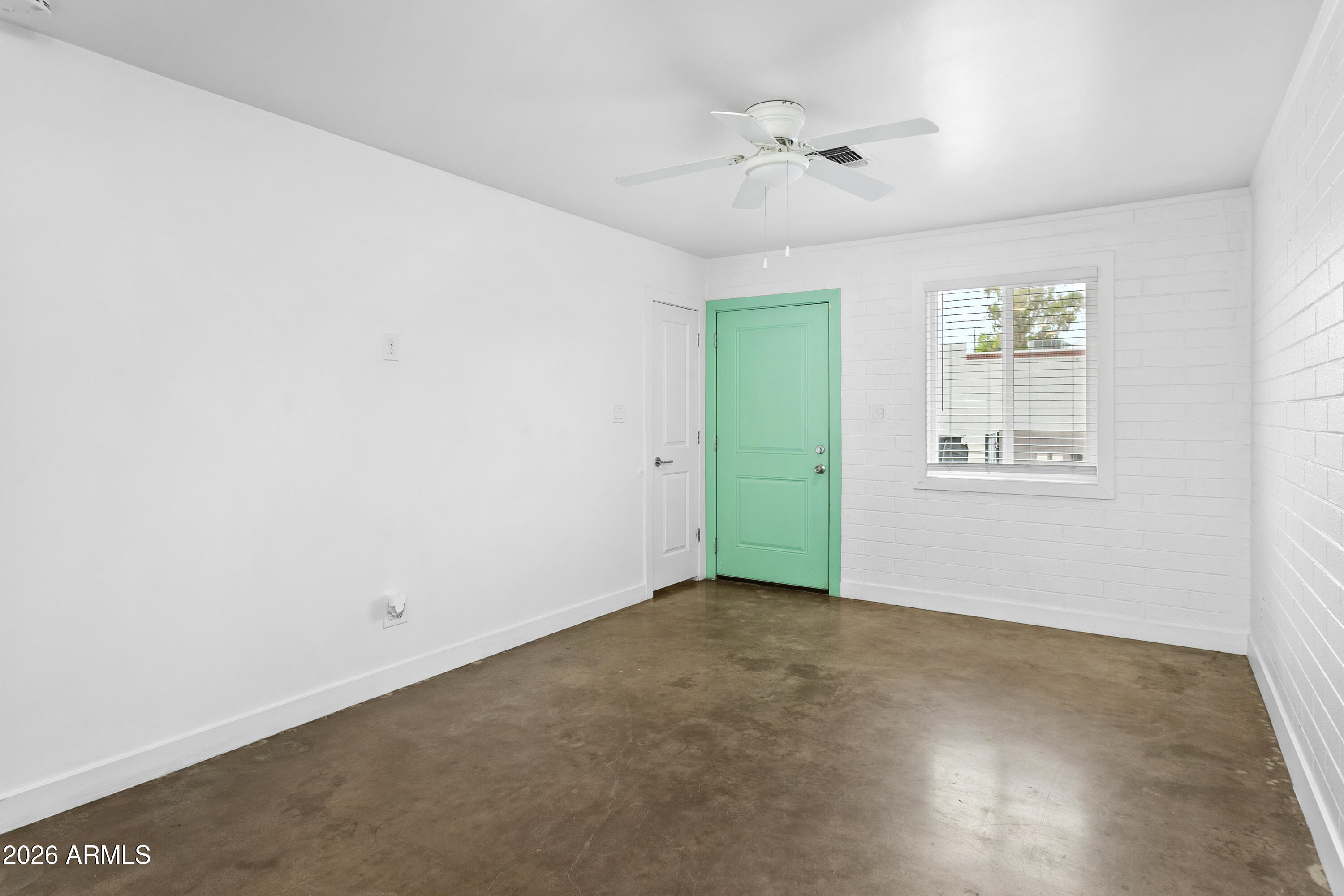 1646 E Mckinley Street 2