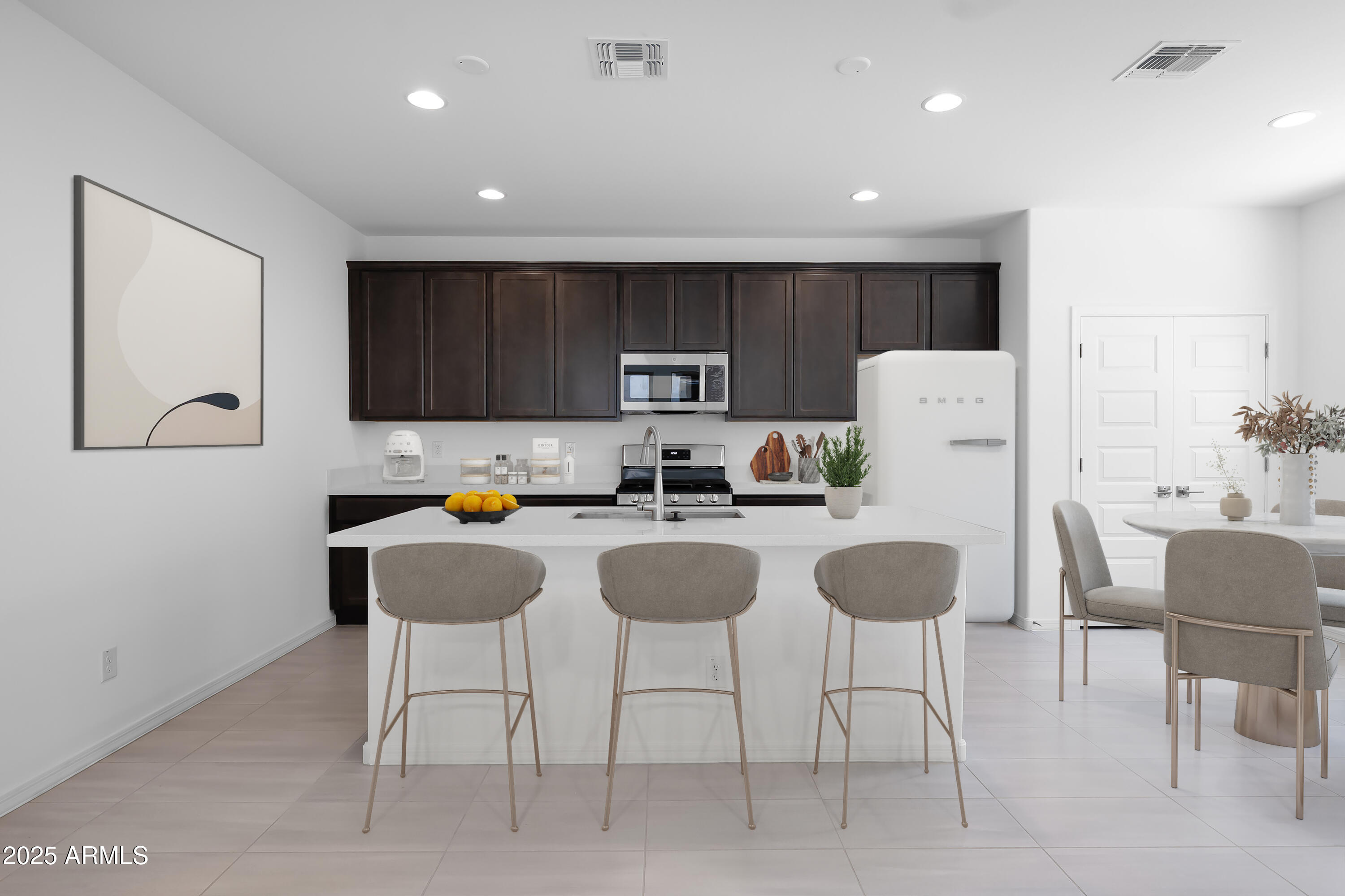 14657 W SAND HILLS Road