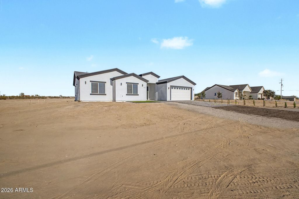 Photo of 6523 S 333rd Avenue, Tonopah, AZ 85354 (MLS # 6973387)
