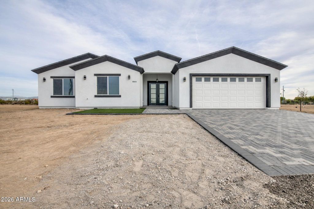 Photo of 6523 S 333rd Avenue, Tonopah, AZ 85354 (MLS # 6973387)