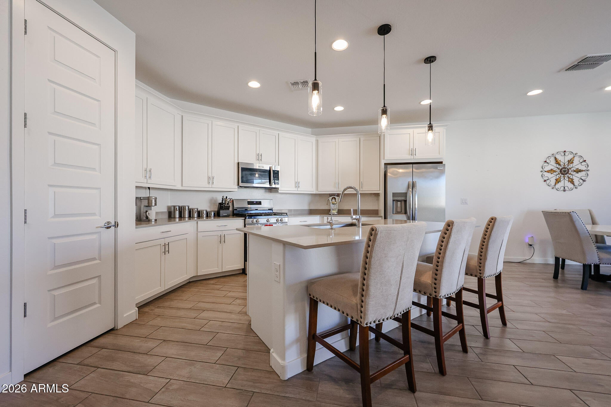 Properties 4 36560 W Leonessa Avenue